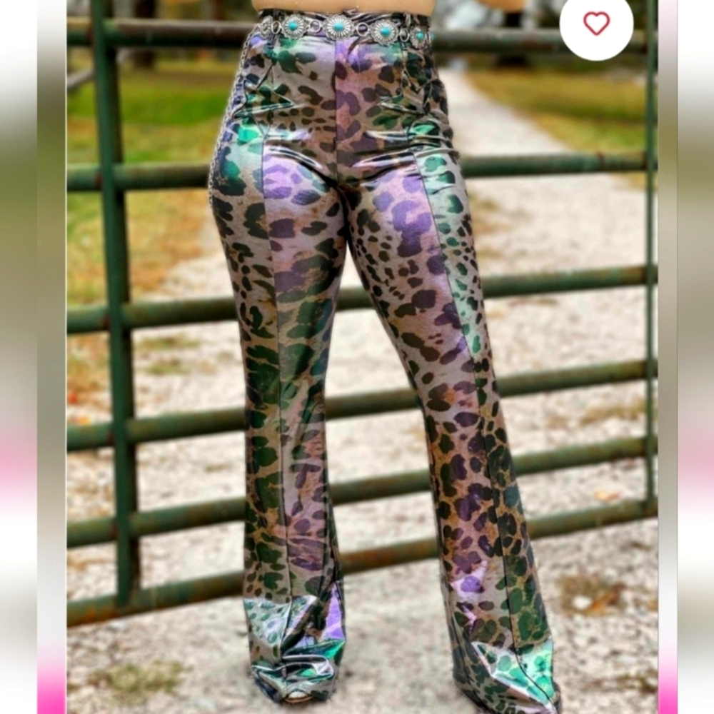 Southern Fried Chics Leopard Juicy Georgia Peach Lainey Flare Pants Torrid XL